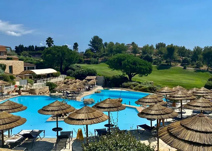 Hameau Des Amandiers-Vue Mer & Golf